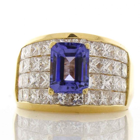 18K Yellow Gold Tanzanite Gemstone Ring