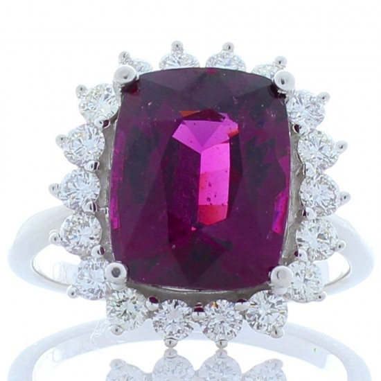 14K White Gold Garnet Gemstone Ring