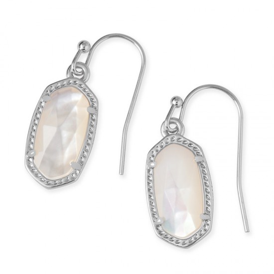 https://www.brianmichaelsjewelers.com/upload/product/kendra-scott-lee-earring-rhodium-ivory-mother-of-pearl-a-01.jpg