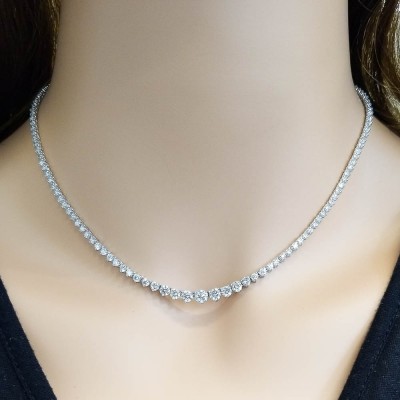 18K White Gold Diamond Gemstone Necklace