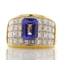 18K Yellow Gold Tanzanite Gemstone Ring