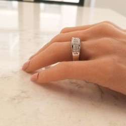 18K White Gold Diamond Gemstone Ring