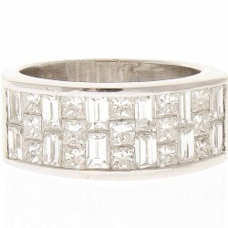18K White Gold Diamond Gemstone Ring