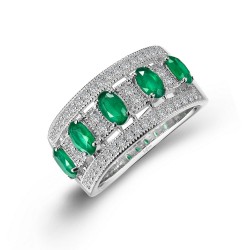 1.53 CTTW Platinum Emerald Classic Rings