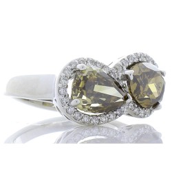 18K White Gold Diamond Gemstone Ring