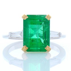 18K Two-Tone Emerald Gemstone Ring
